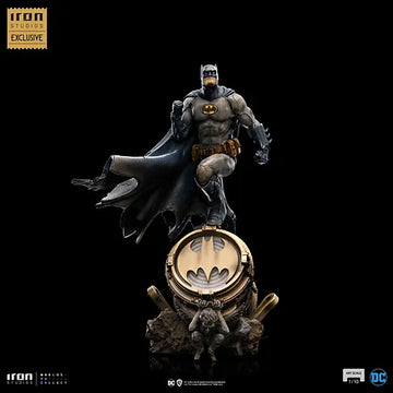 Batman DC Comics Deluxe Art Scale 1/10 Figurka 27 cm