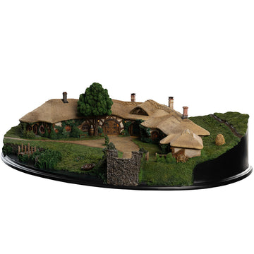The Green Dragon Inn Environment The Lord Of The Rings Trilogy Figurka 15 cm