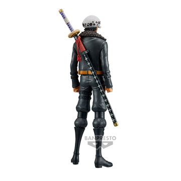 Trafalgar Law One Piece Film Red DXF Grandline Men Figurka 17 cm