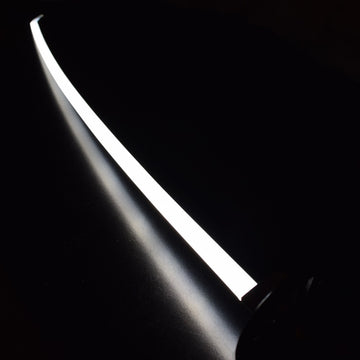 Kurosharin Ozdobna Katana LED (Biały) Bambusowa