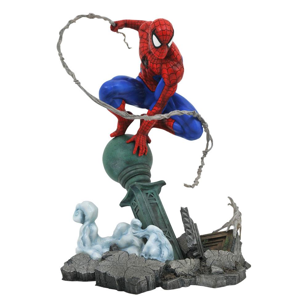 Spider-Man Lamppost Marvel Comic Gallery Figurka 25 cm