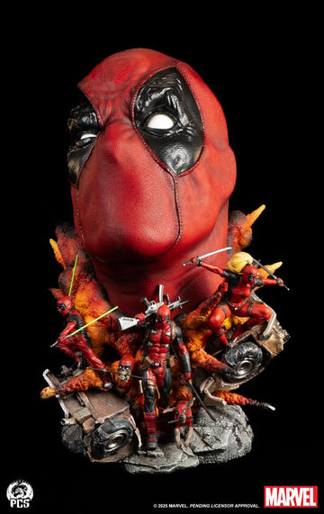 Deadpool Marvel Fine Art Bust Figurka 42 cm