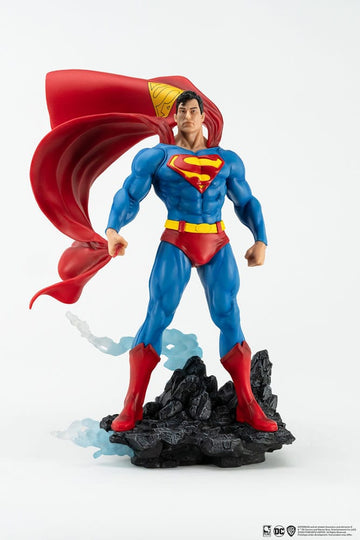 Superman Classic Version PX 1/8 Figurka 30 cm