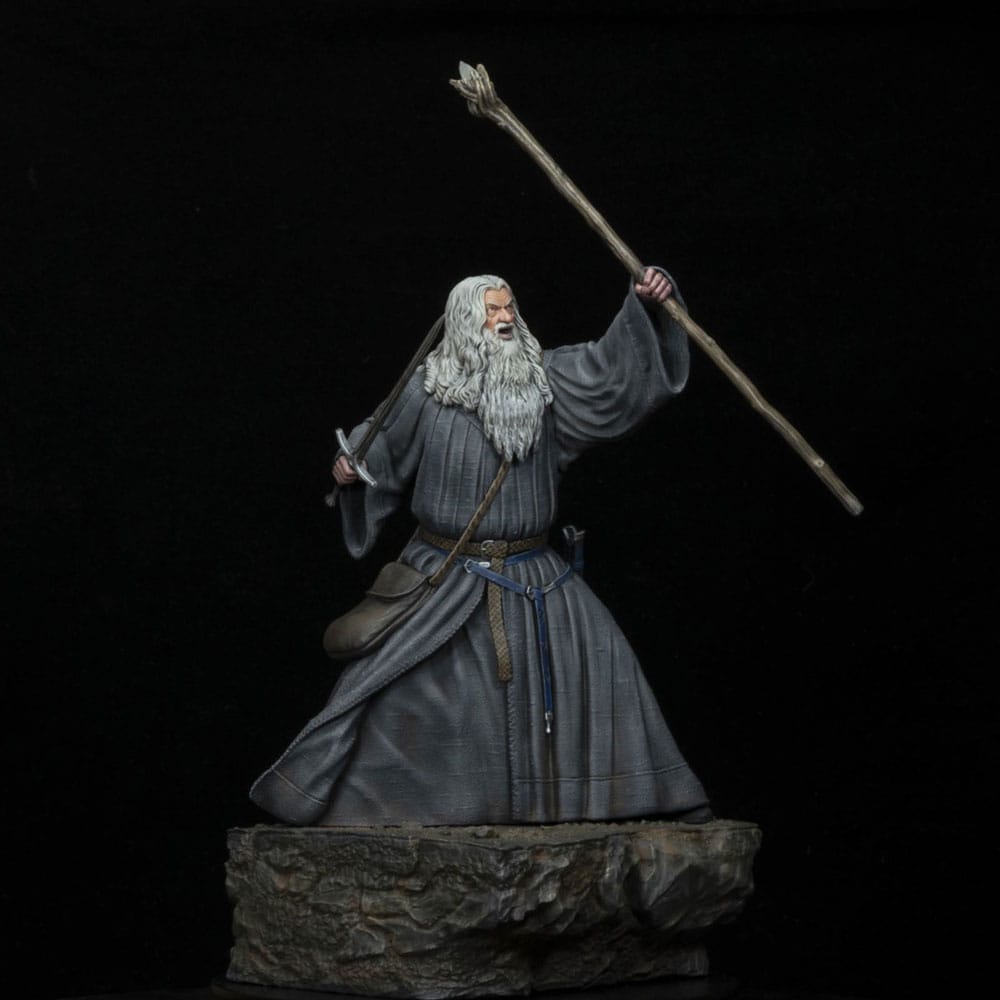 Gandalf in Moria Lord of the Rings Figurka 18 cm