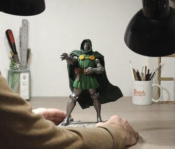 Dr. Doom Marvel Comics Legacy Collection Figurka 26 cm