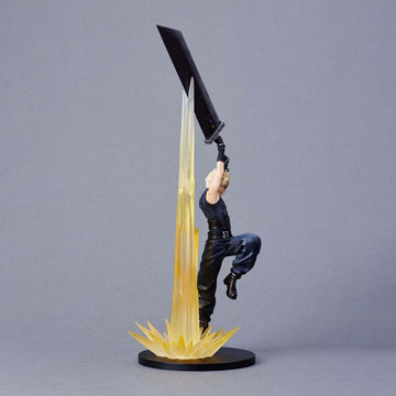 Cloud Strife Final Fantasy VII Rebirth Figurka 30 cm