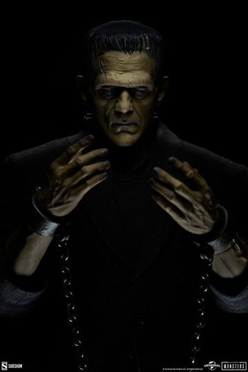Frankenstein Deluxe Plus Edition Universal Monsters 1/6 Figurka 33 cm